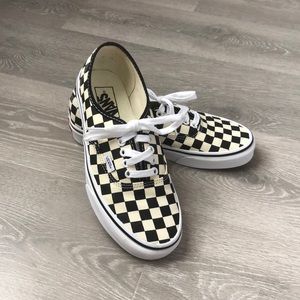 VANS golden coast authentic black/white SZ 8.5